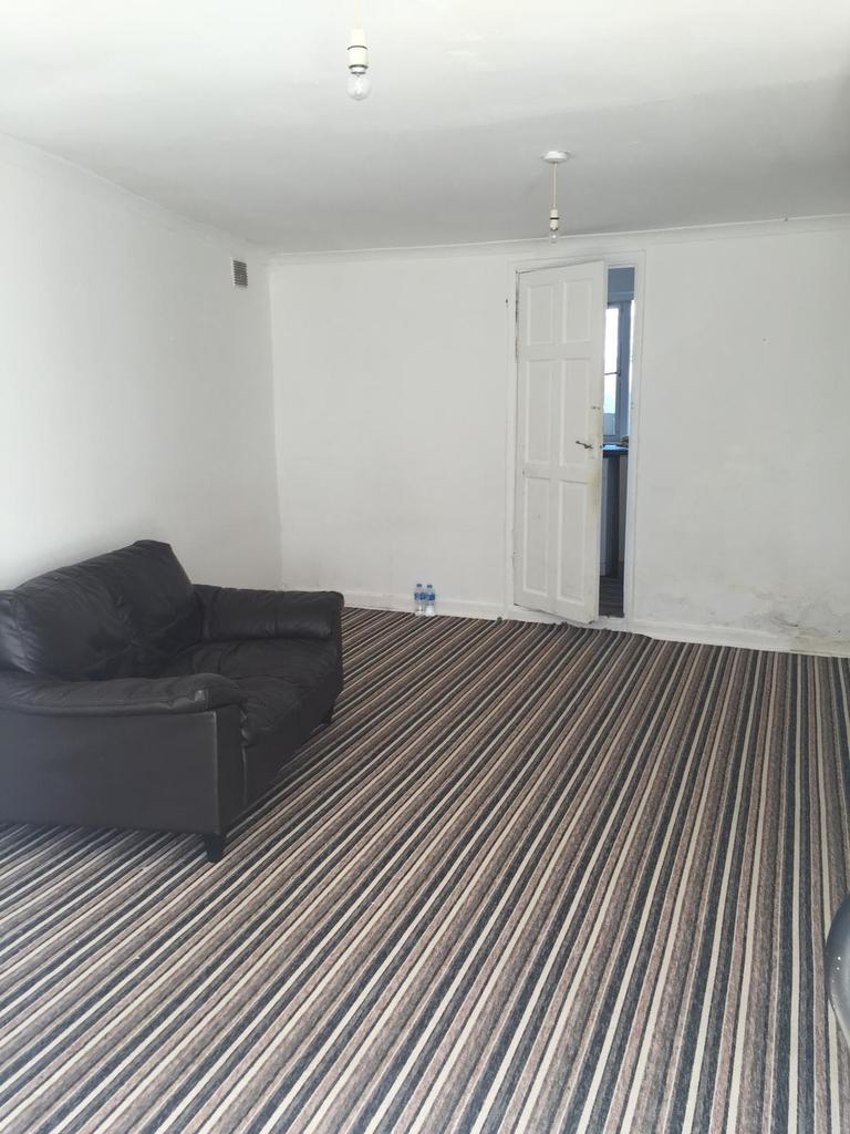 HOUNSLOW, TW3 Studio £895 pcm (£207 pw)