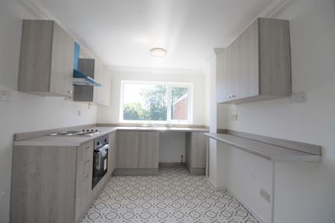 7 Bratch Common Road, Wombourne, Wolverhampton, WV5 8DG