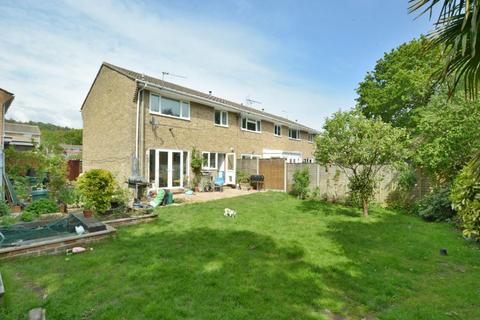 18 Stirrup Close, Wimborne, BH21 2UQ