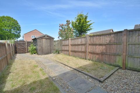 30 Herolf Way, Harleston, IP20 9QA