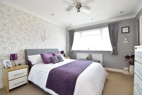 15 Haddon Close, Stevenage, SG2 8SU