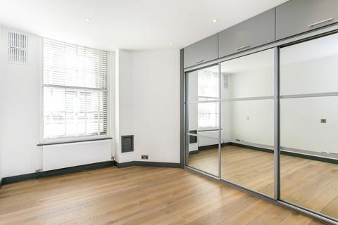 1 bedroom apartment to rent, Rupert Court, Chinatown W1