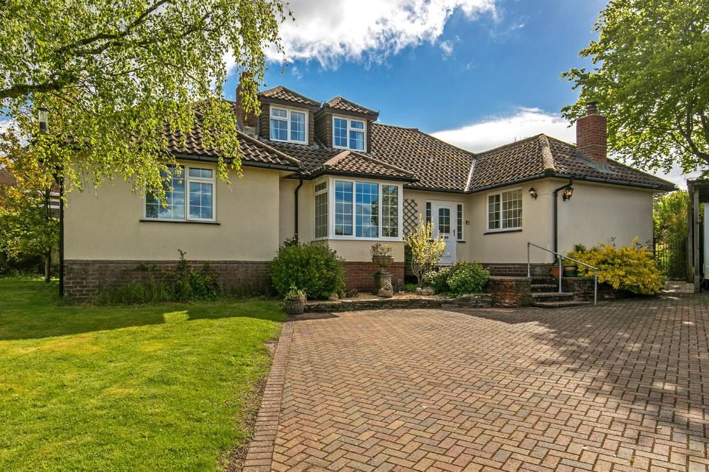 Old Kennels Lane, Oliver's Battery, Winchester, SO22 5 bed detached