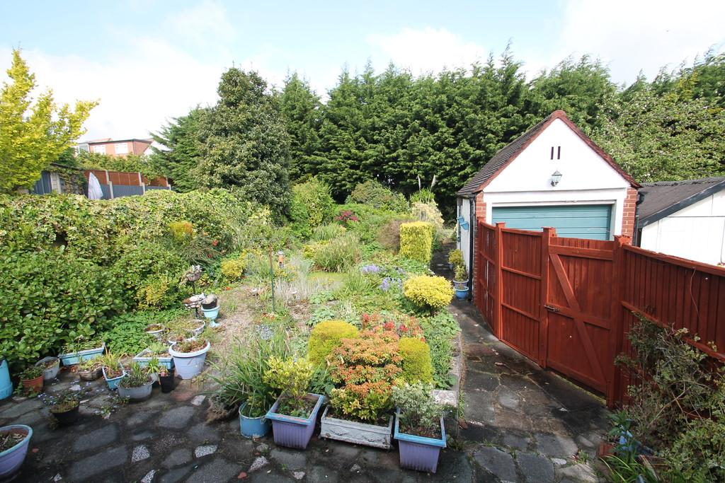Woodfall Avenue, 2 bed detached bungalow £600,000