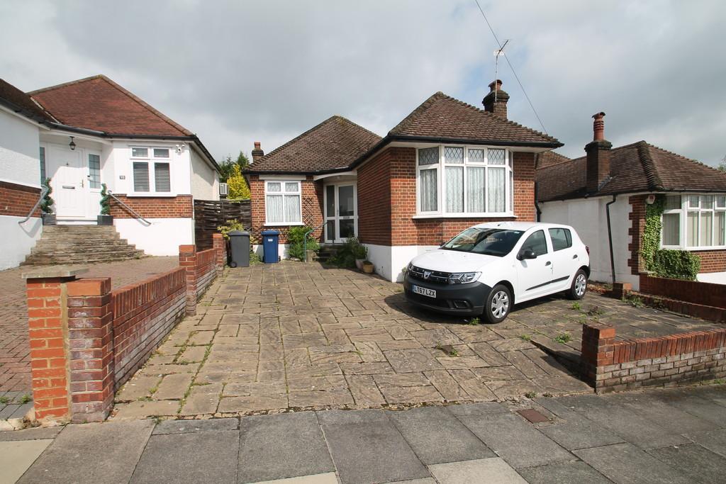 Woodfall Avenue, 2 bed detached bungalow £600,000