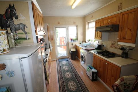 8 Woodfall Avenue, Barnet, EN5 2EZ