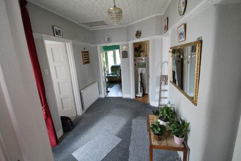 8 Woodfall Avenue, Barnet, EN5 2EZ