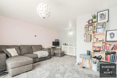 26 Briar Road, Romford, RM3 8AP