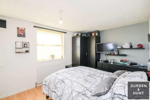 26 Briar Road, Romford, RM3 8AP