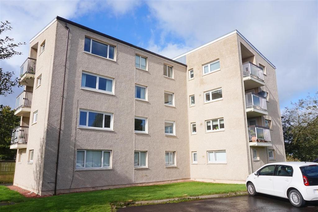 Glen More, St Leonards, East Kilbride 2 bed apartment £525 pcm (£121 pw)