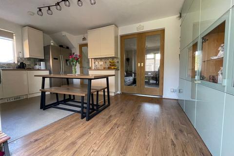 14 Boevey Path, Belvedere, DA17 5RA