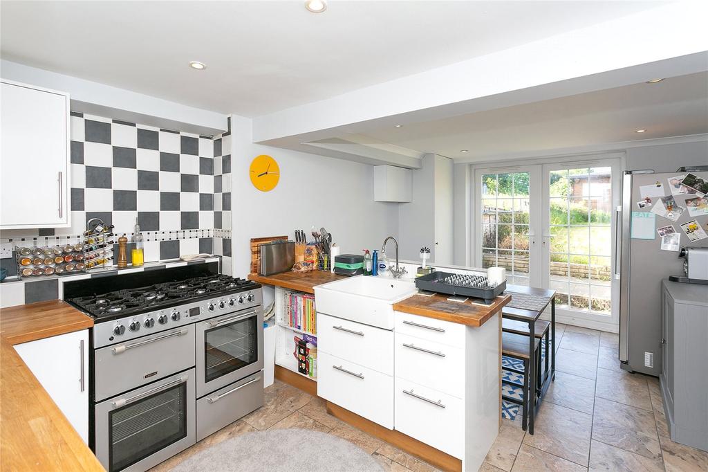 Lower Paddock Road, Oxhey, Hertfordshire, WD19 2 bed terraced house £485,000