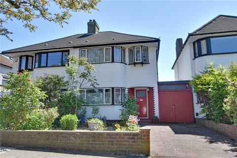 6 Broad Walk, Kidbrooke, London, SE3 8NB