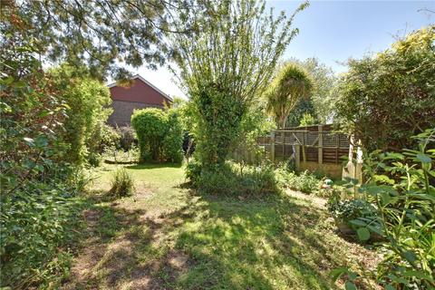 6 Broad Walk, Kidbrooke, London, SE3 8NB