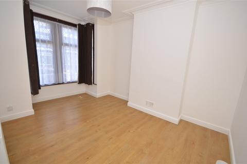 40 Tempest Road, Leeds, LS11 7AW