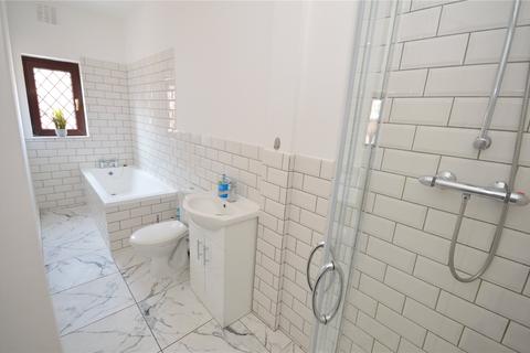 40 Tempest Road, Leeds, LS11 7AW