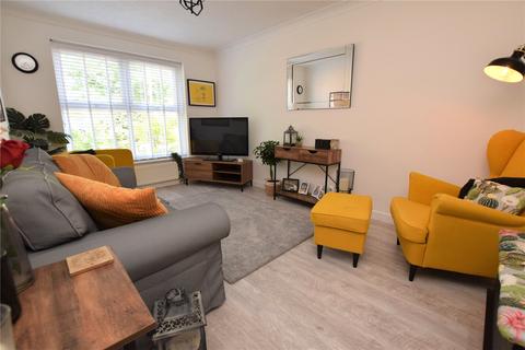 5 College View, Leeds, LS12 3LT
