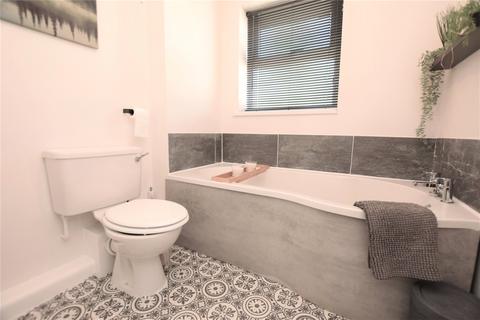5 College View, Leeds, LS12 3LT