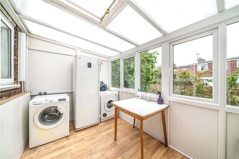 17 Mount Adon Park, London, SE22 0DS