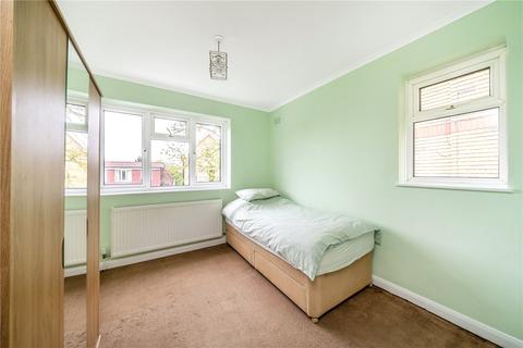 17 Mount Adon Park, London, SE22 0DS