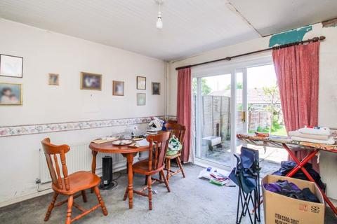 53 Haregate Road, Leek, ST13 6PP