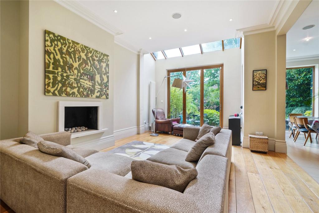 Wolverton Gardens, London, W5 6 bed semidetached house £2,000,000