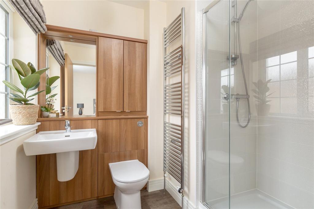 En Suite Shower Room
