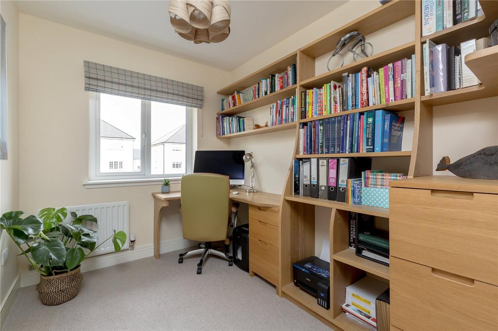 Study/Bedroom 5