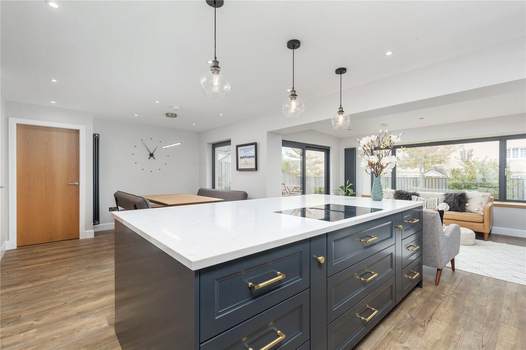 Kitchen &amp; Family