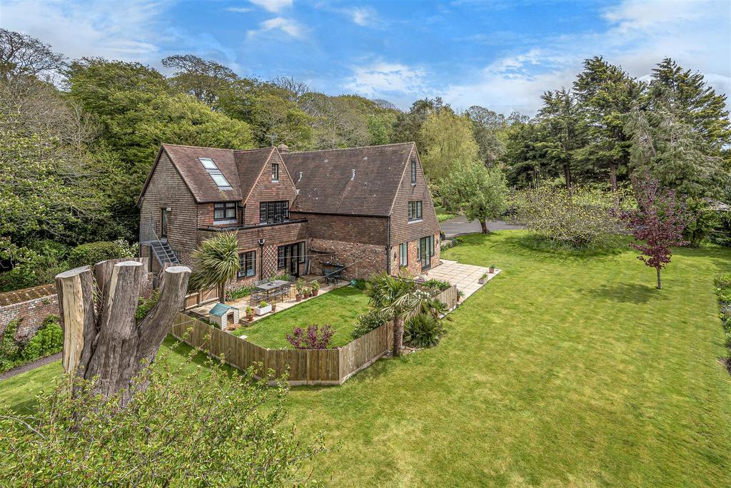 Church Road, Herstmonceux, Hailsham 8 bed detached house £1,350,000