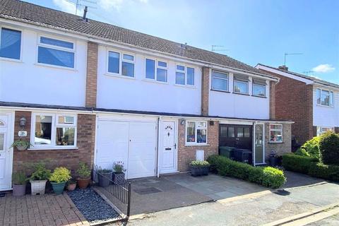 24 Middle Road, Worcester, WR2 4HT