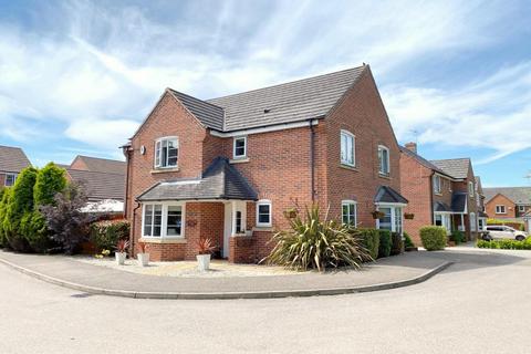 15 Badger Lane, Grange Park, Northampton, NN4 5DH
