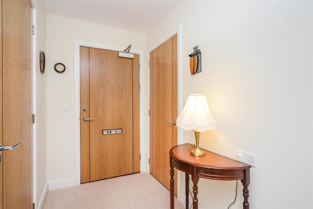 Entrance Hall 2 JG.jpg