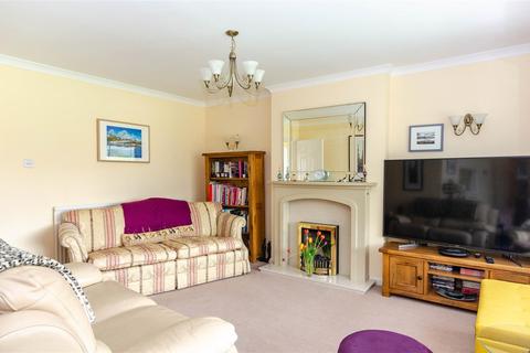 3 Carrs Meadow, Withernsea, HU19 2EL