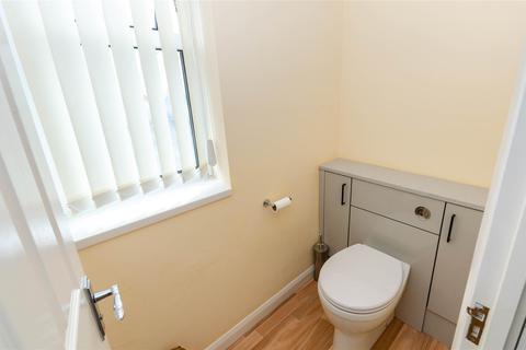 3 Carrs Meadow, Withernsea, HU19 2EL