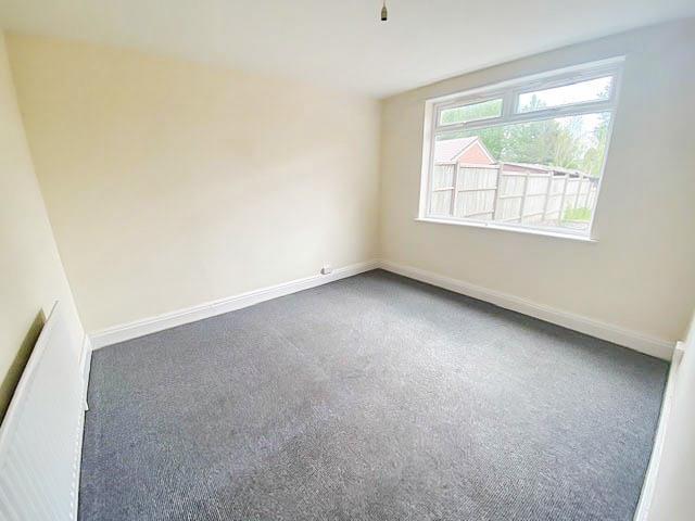Bedroom 1.JPG