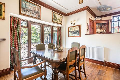 The Coach House Coldwell Lane, Sheffield, S10 5TL