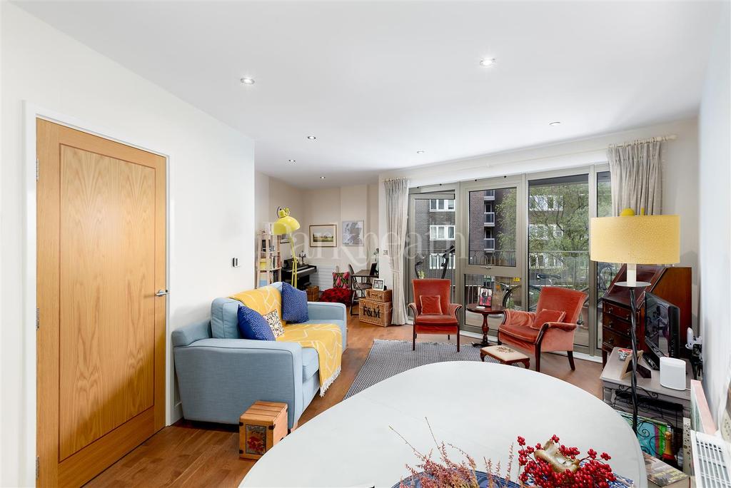 Lawn Road, Belsize Park NW3 1 bed flat £575,000