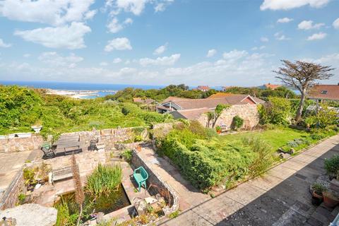 5 bedroom detached house for sale, Les Rochers, Alderney