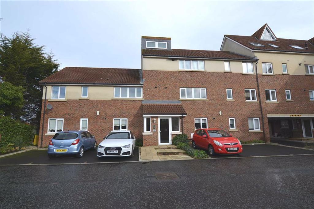 Friars Rise, West Monkseaton 2 bed flat £595 pcm (£137 pw)