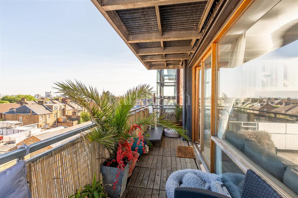 Kilburn High Road, Kilburn NW6 2 bed apartment £2,000 pcm (£462 pw)