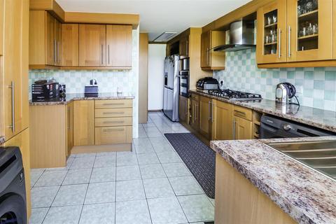 48 Bushey Croft, Harlow, CM18 6RH