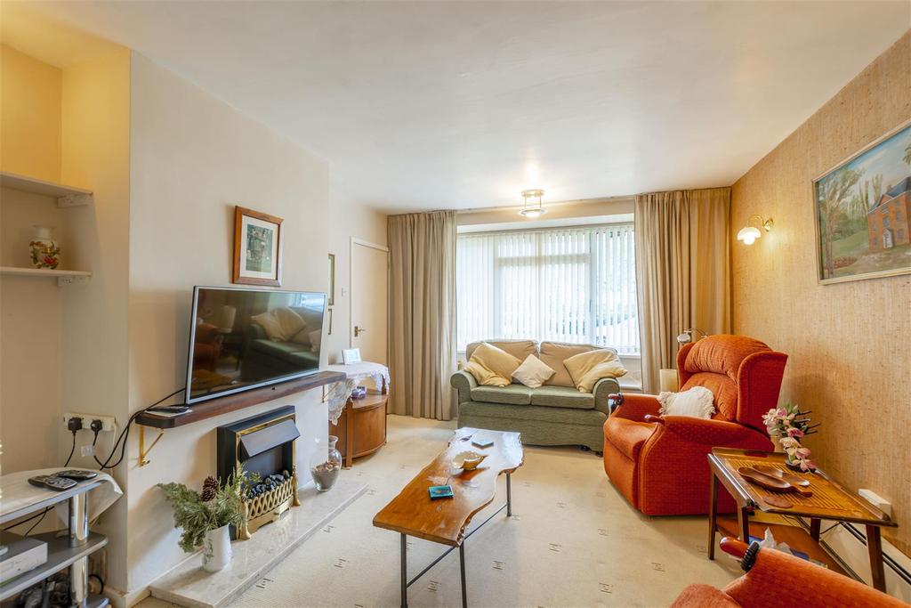 Lock Lane, Sawley 3 bed detached house £279,950