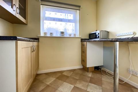58 Castle View Road, Portchester, Fareham, PO16 9LQ