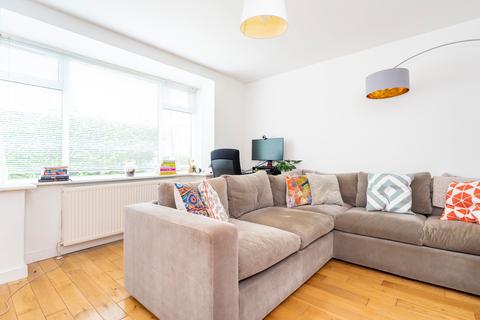 4 Compton Road, London, NW10 5BX