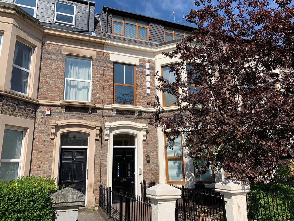 10 Eskdale Terrace, Jesmond, Newcastle upon Tyne, Tyne and Wear, NE2 4DN 1 bed flat £130,000