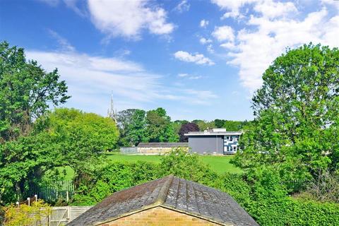 62 Cyprus Road, Faversham, ME13 8HD