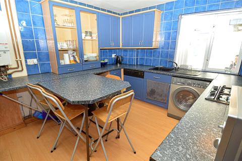 98 Cambridge Road, Birmingham, B13 9UG