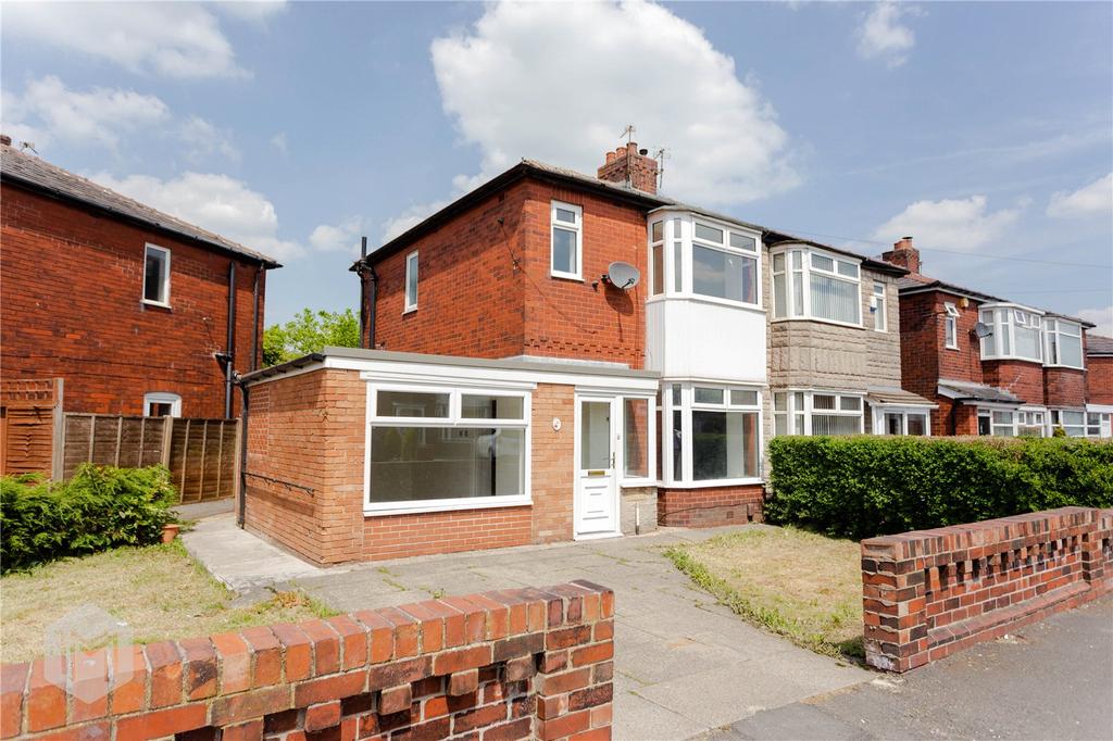 Broxton Avenue, Bolton, BL3 3 bed semidetached house £140,000