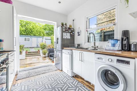 15 Bourne Road, Bromley, BR2 9PB